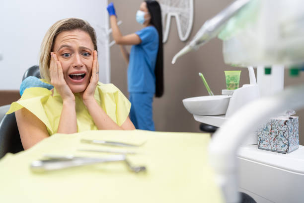 Best Emergency Cosmetic Dentistry (e.g., broken veneers) in Salineville, OH